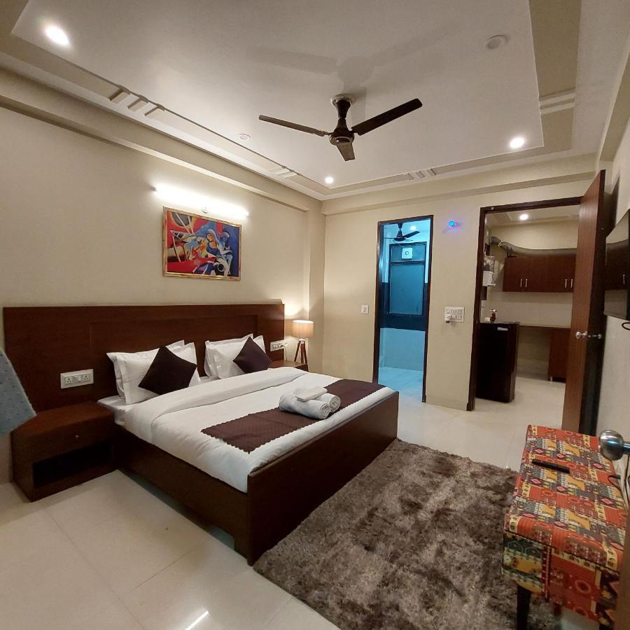 The Lodgers 2 Bhk Serviced Apartment Infront Of Artemis Hospital Gurgaon Exterior foto