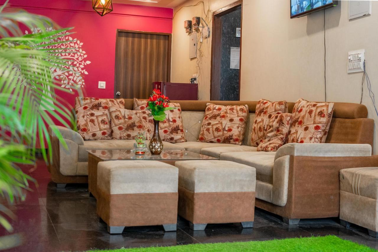 The Lodgers 2 Bhk Serviced Apartment Infront Of Artemis Hospital Gurgaon Exterior foto